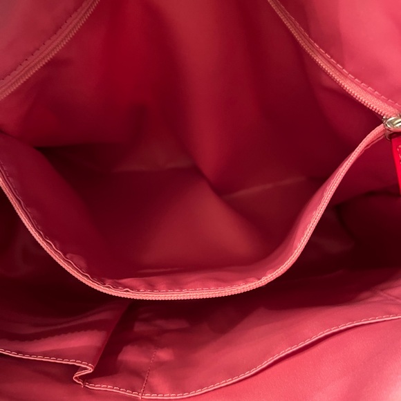 Coach Poppy ‘Rare’ Limited Edition Heart - Picture 8 of 16